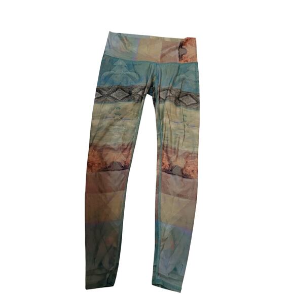 EUC Teeki feather pastel leggings yoga activewear sz S - Picture 4 of 7